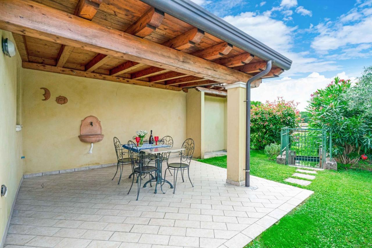 فيلا Piscina Panoramica - La Casa Volante سويانو ديل لاغو المظهر الخارجي الصورة